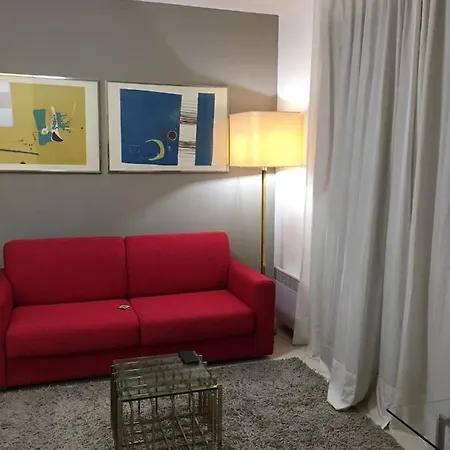 Nel Condominio “la Rosa Dei Venti” *